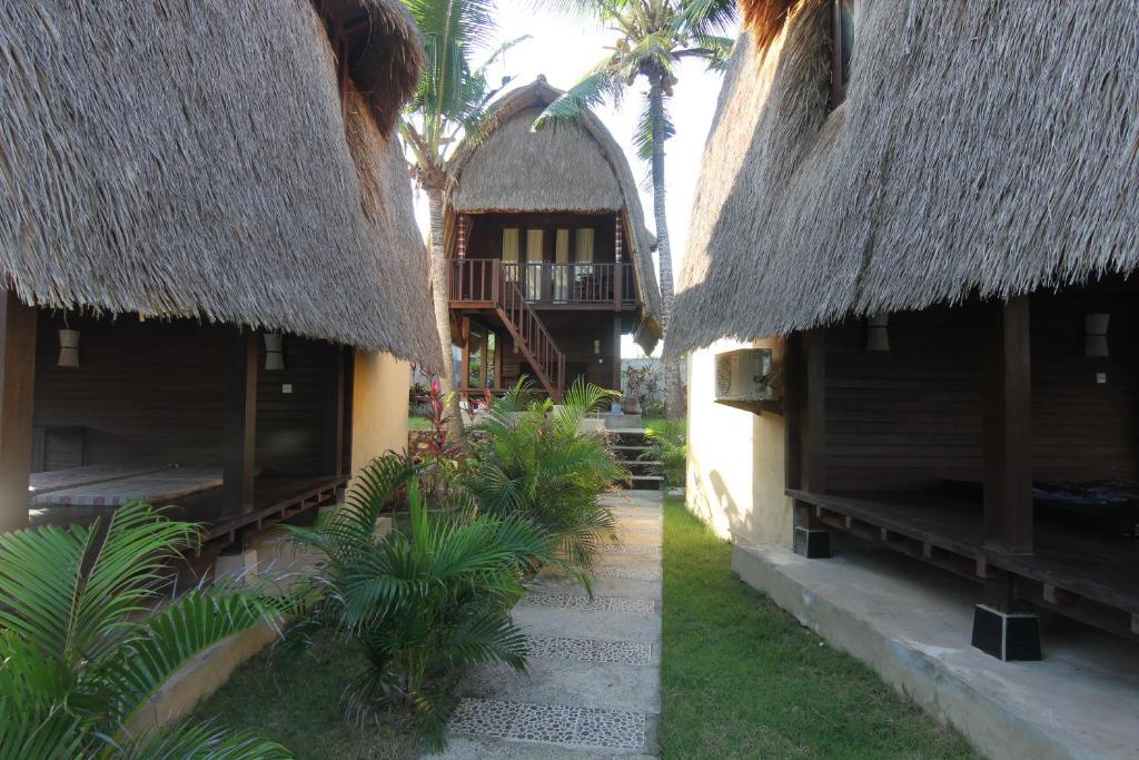 Secret Point Huts Hotel Nusa Lembongan  Exterior photo